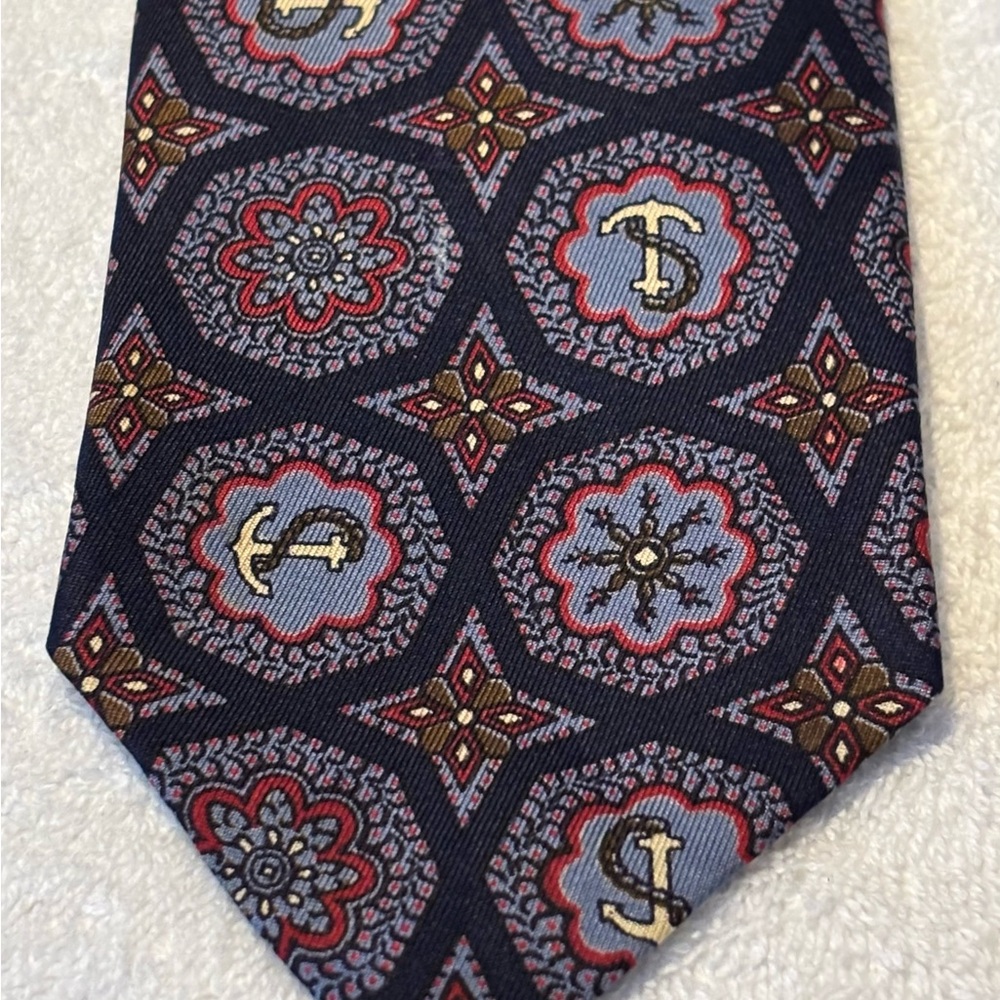 Brand New Corporate Power Tie By BROOKS BROTHERS - Picture 2 of 3